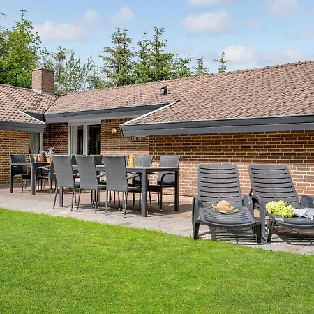 Holiday home Amazing In Blavand With House Sea View Ho